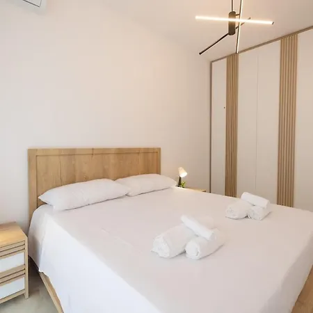 アパート New - Garage - 500m From Promenade Vlorë